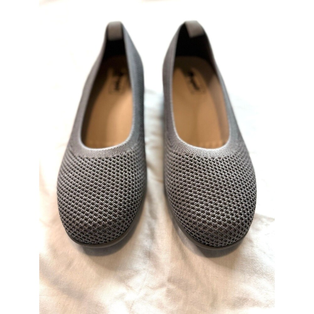 Propet Yen Womens Knit Shoe Size 8.5 Gray Casual Comfort Slip On Flat NWOB - Picture 3 of 7